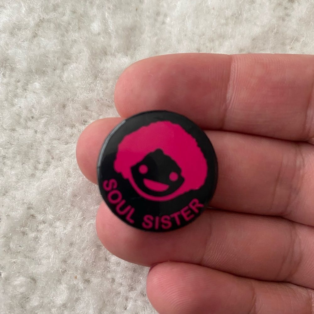 Retro Mini Soul Sister Button
